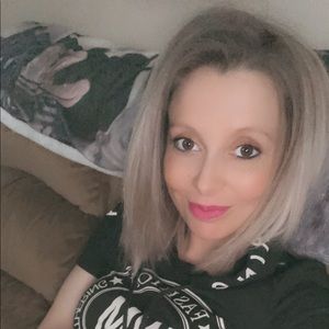 Meet your Posher, Liane